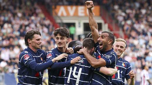El Kachati met de goal in de play-off finale